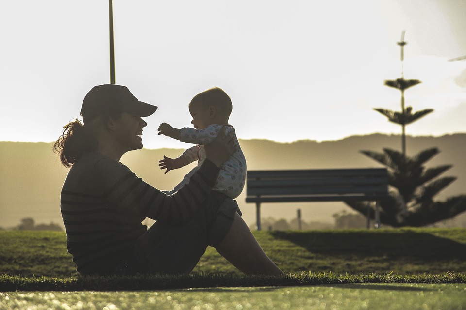 mother-1039765_960_720